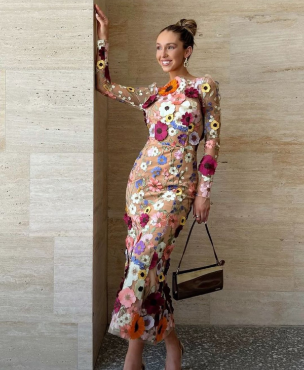 VESTIDO FLORES MANGAS